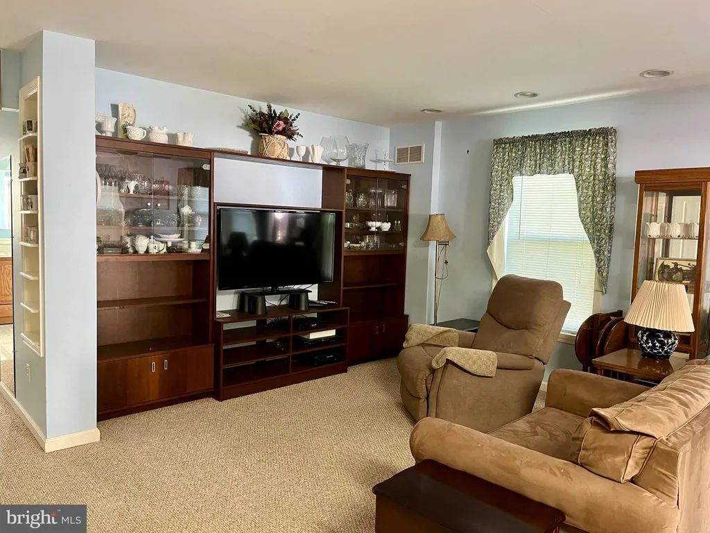 Additional image 4 of 870 Broadfield Dr, Newark, DE 19713