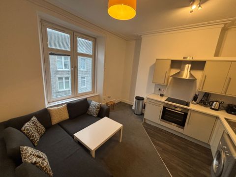 Ashvale Place, City Centre, Aberdeen AB10