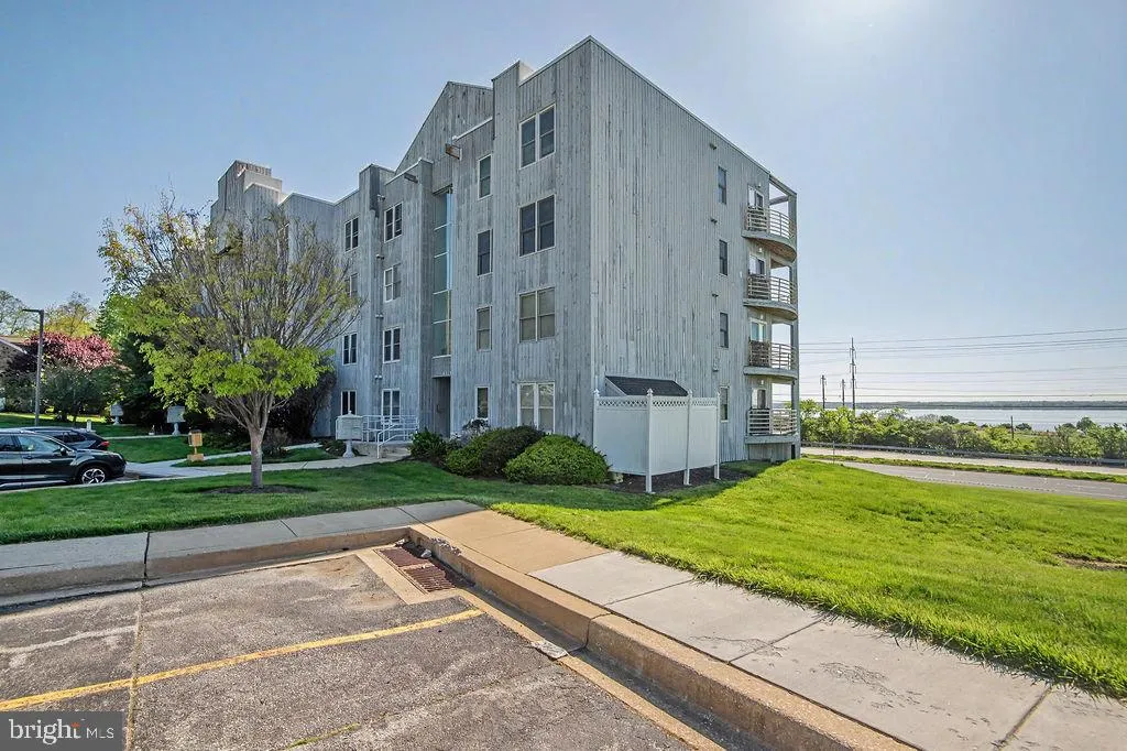 Additional image 3 of 5215 Le Parc Drive Unit 5, Wilmington, DE 19809