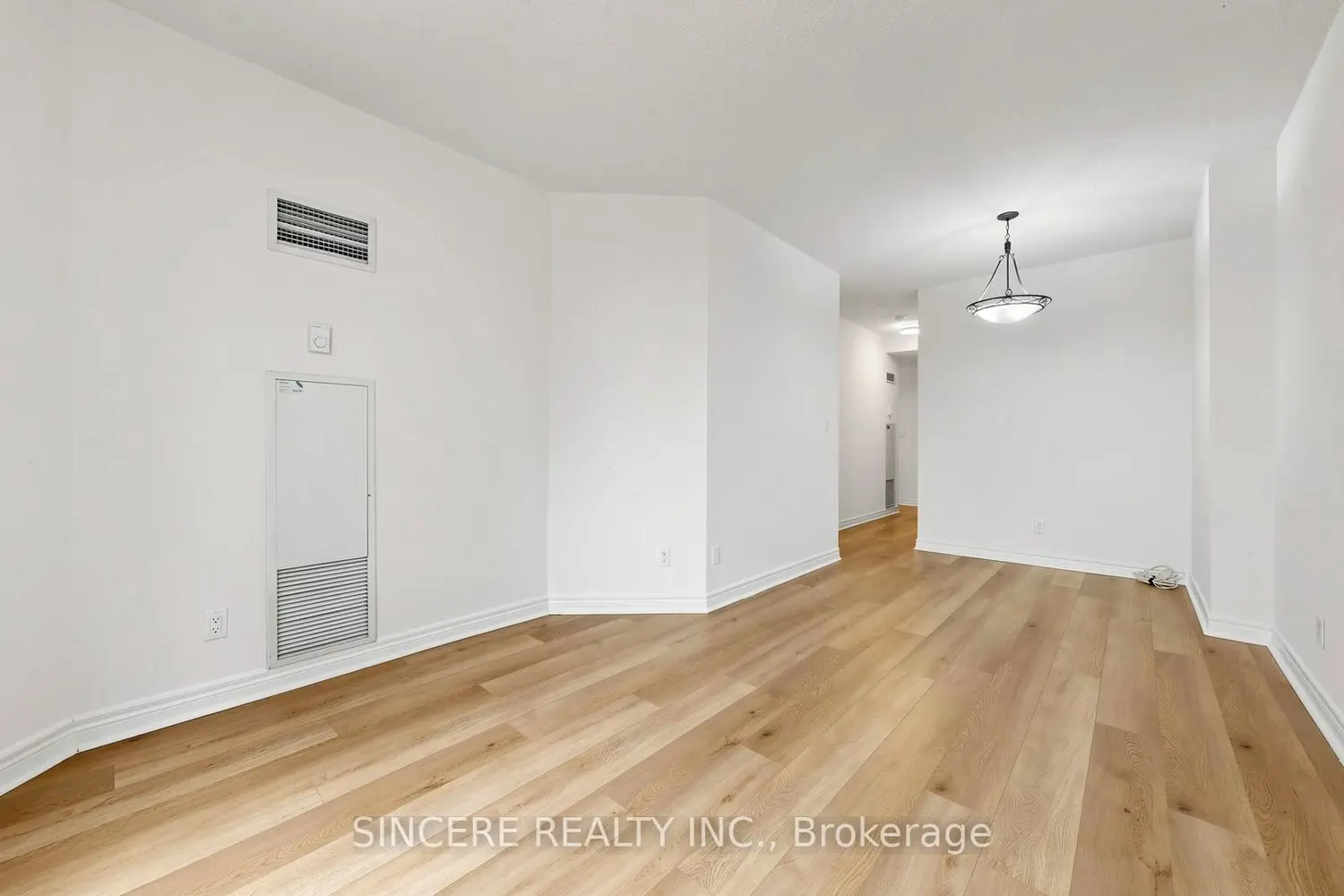 55 Bloor Street 1803 photo 4