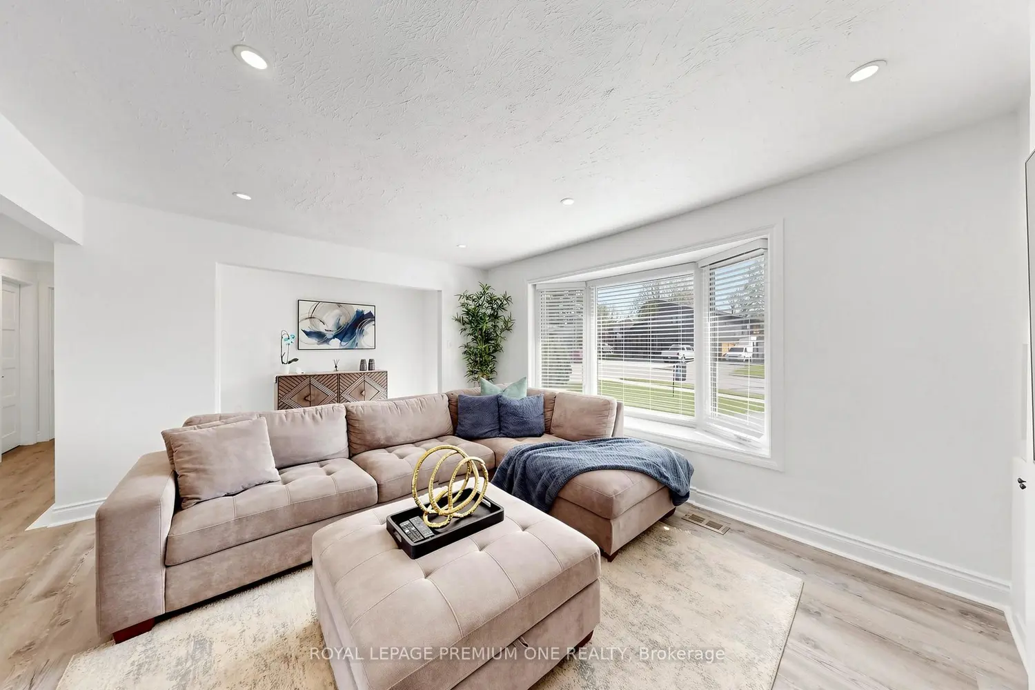 Additional image 3 of 72 Thornton Avenue