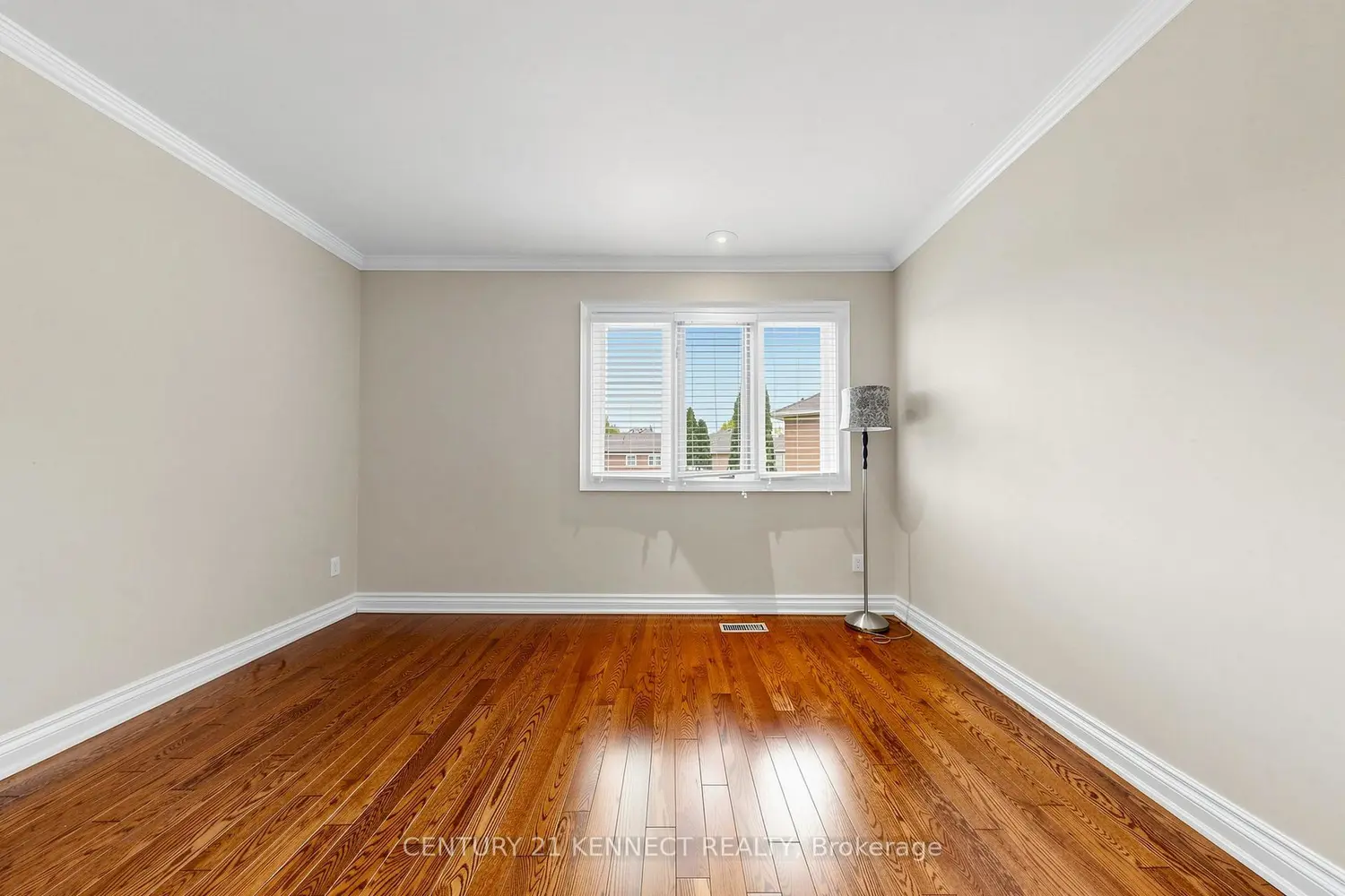 Additional image 14 of 53 Grenadier Crescent