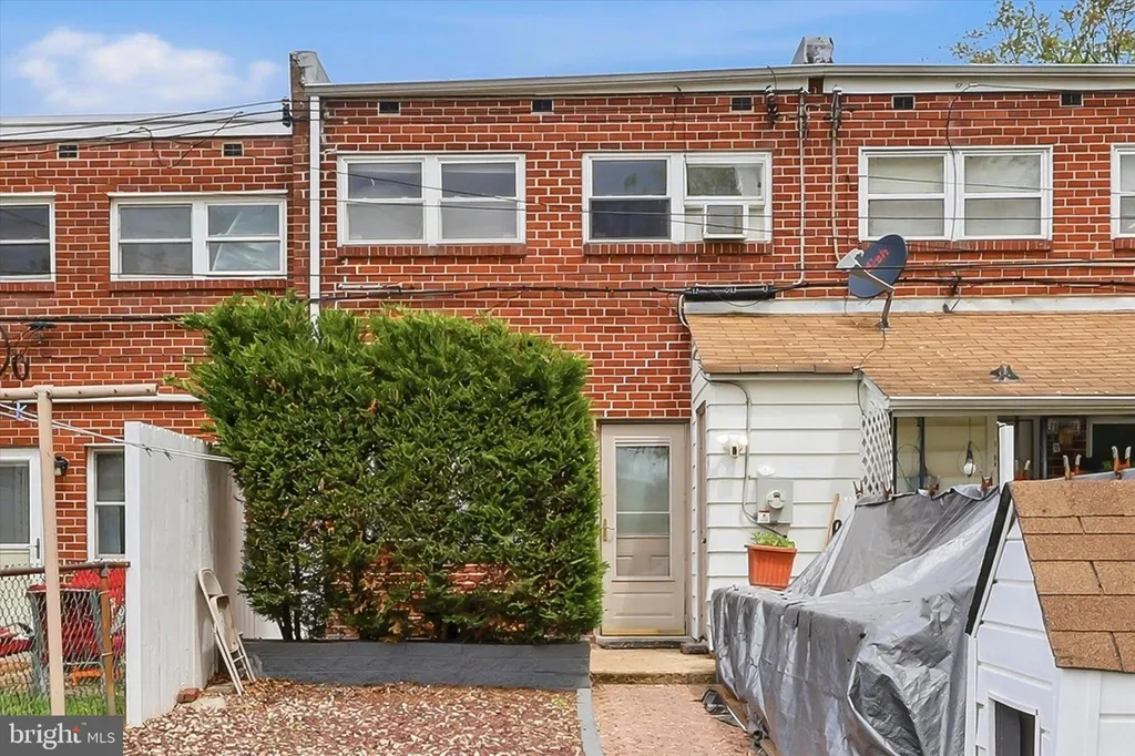 1366 Maple Avenue, Elsmere, DE 19805