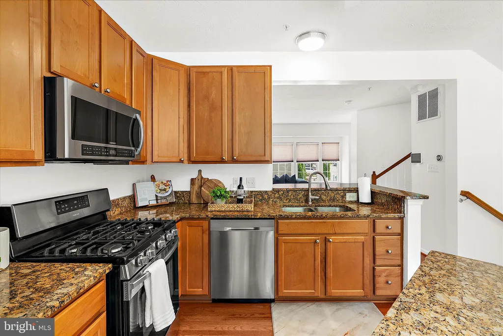 Additional image 9 of 7214 Mockingbird Circle, Glen Burnie, MD 21060