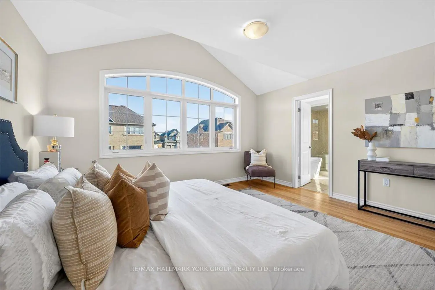 Additional image 11 of 1310 Broderick Street