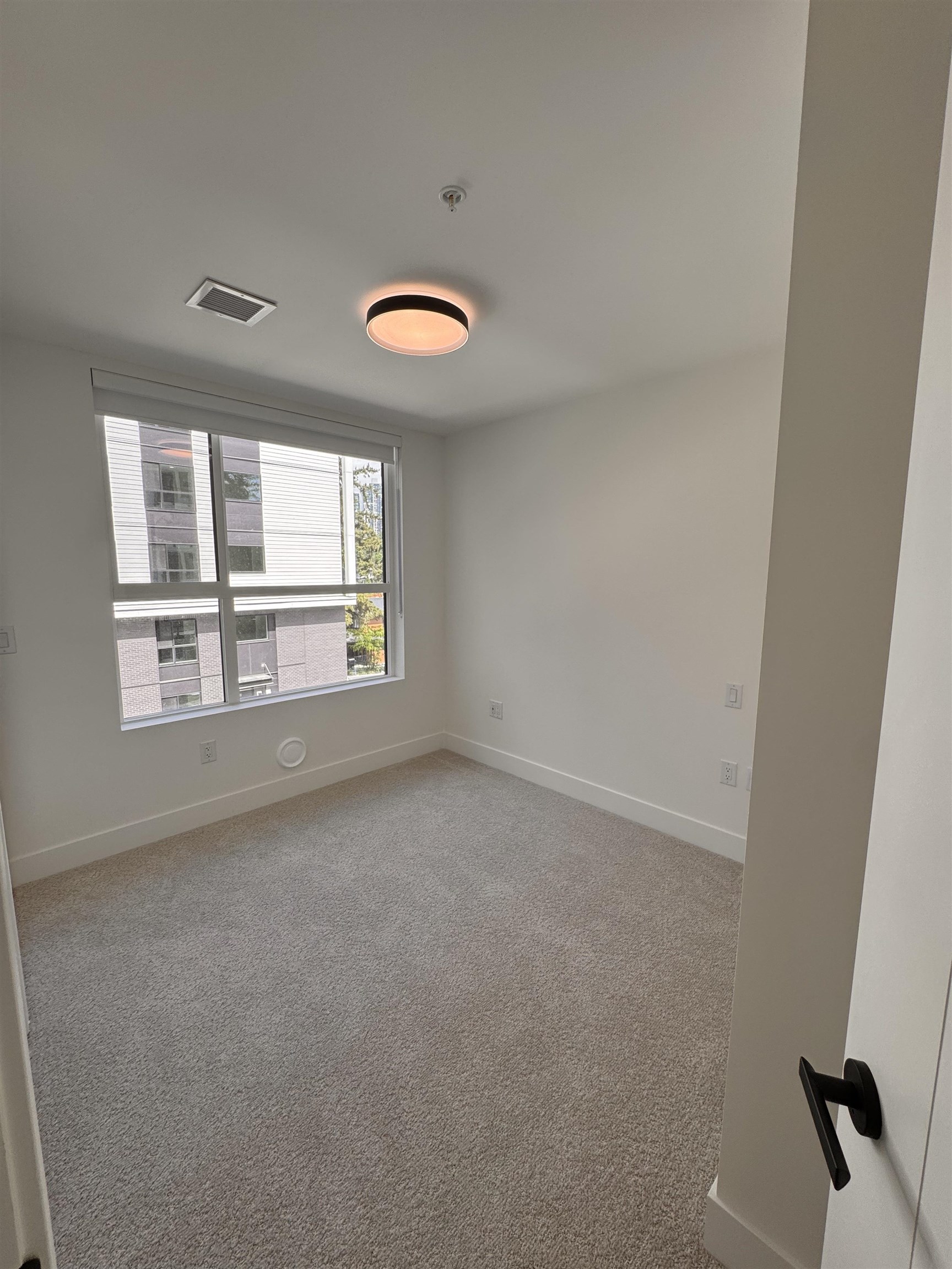 Additional image 6 of 303-13455 94a Avenue, Surrey, BC, V3V 0H3