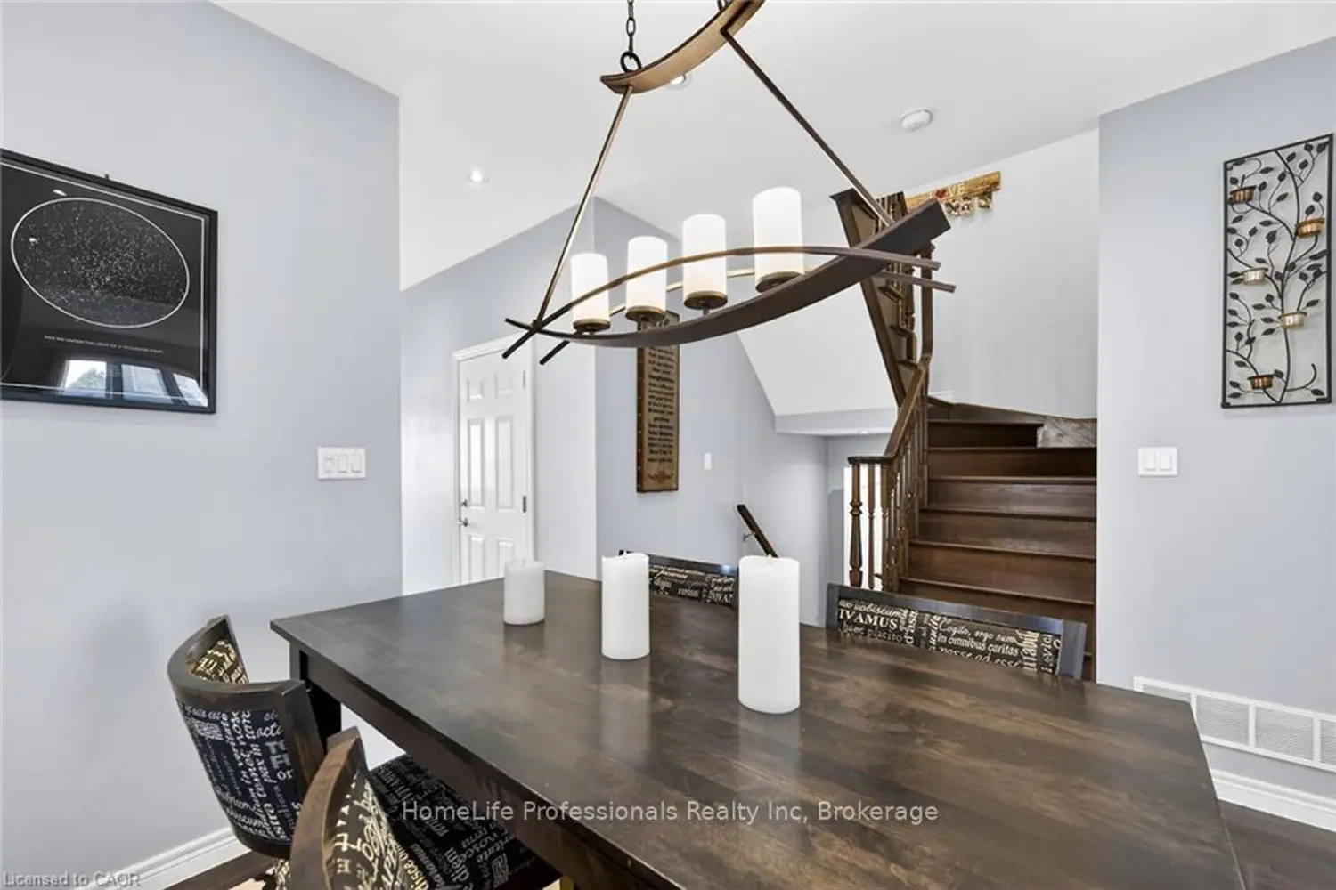 80 Summerberry Way photo 5