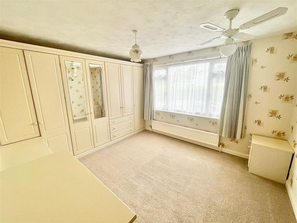 Additional image 6 of 3 bed detached bungalow to rentPlymstock, Plymouth PL9