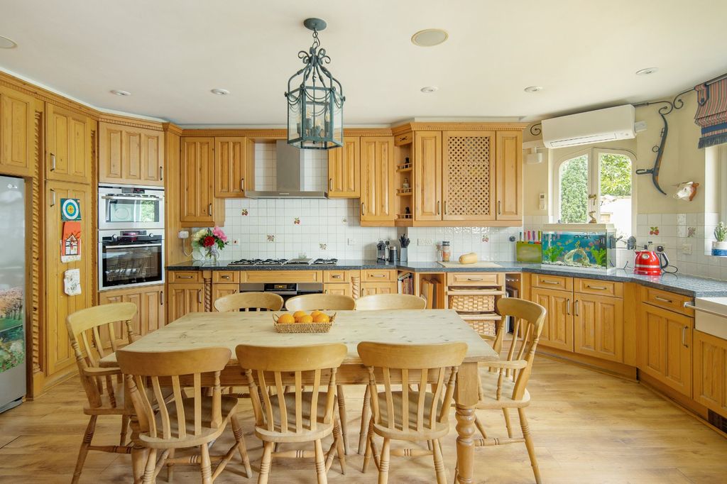 Additional image 5 of 6 bed detached house for saleHighwood Hill, London NW7