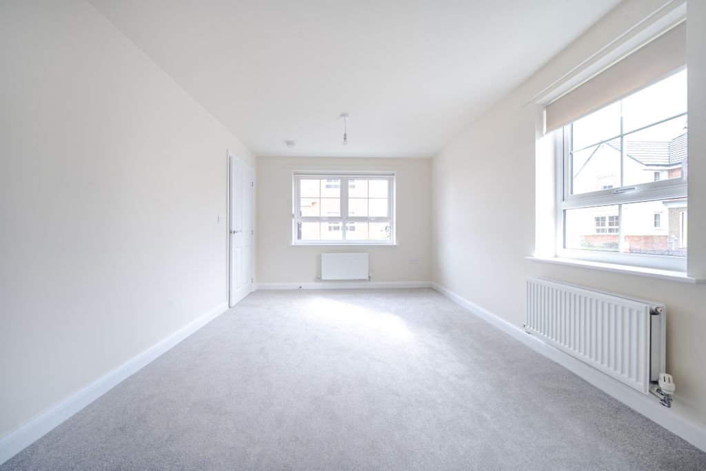 Additional image 4 of 3 bed detached house to rentSouthwold Drive, Hampton Beach, Peterborough PE7