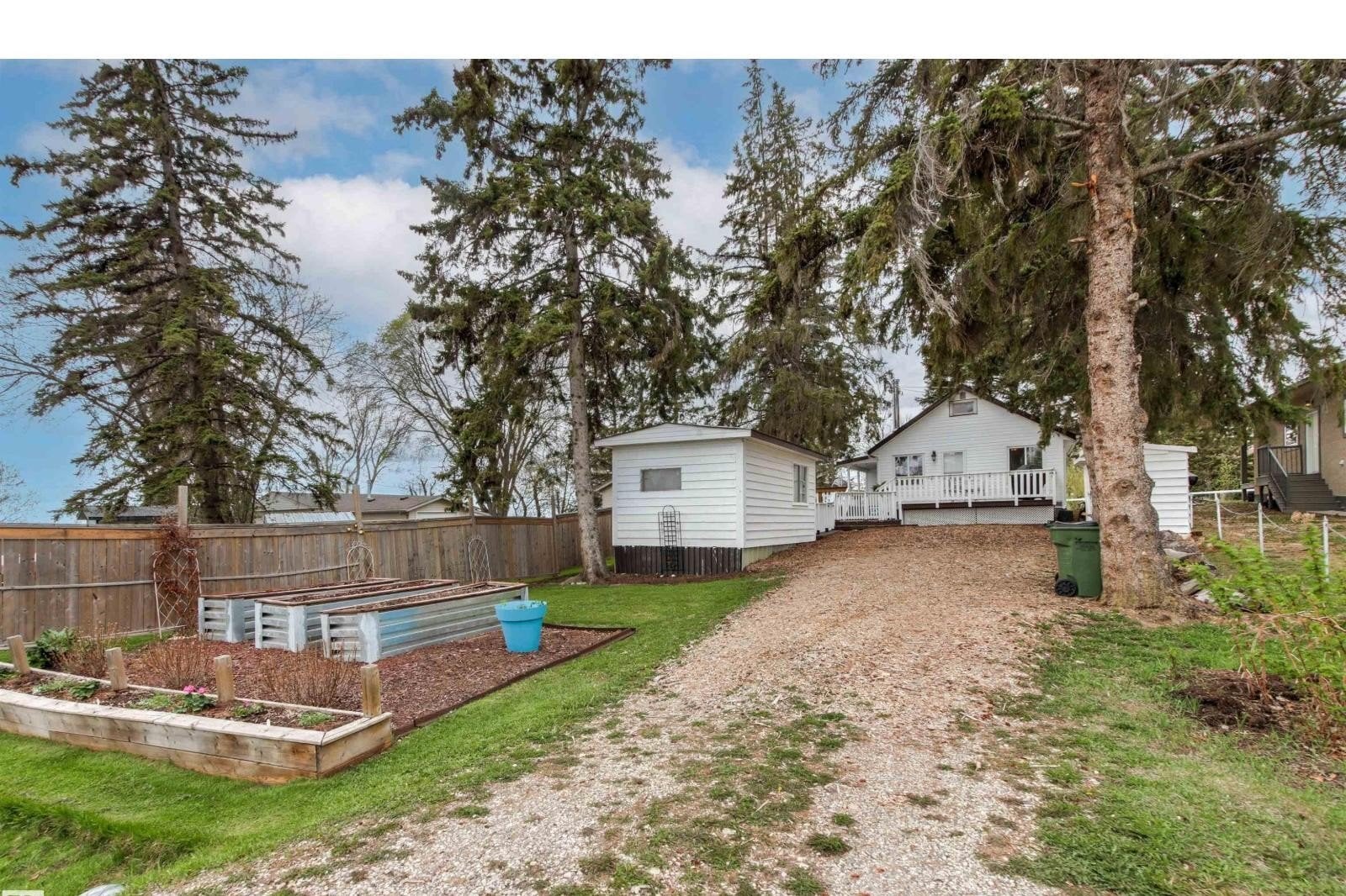 Additional image 8 of 213 2nd Street, Rural Lac Ste. Anne County, AB, T0E1A0