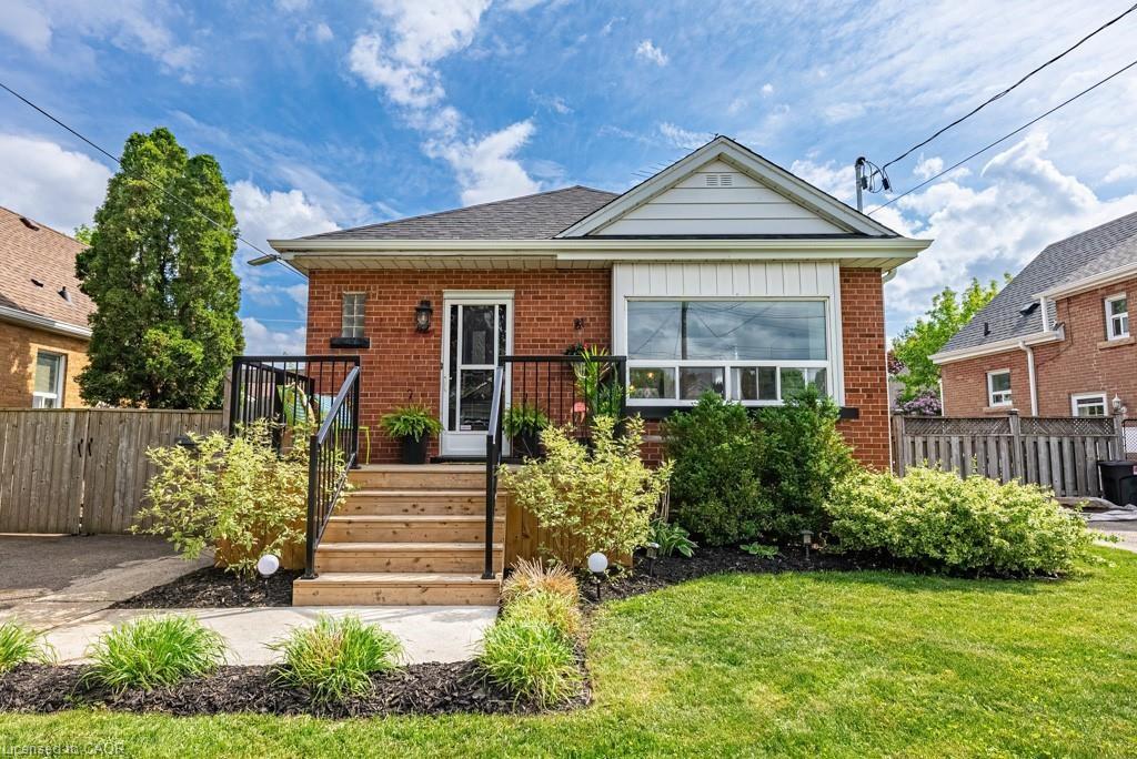 1-42 Sharon Avenue, Hamilton, ON, L8T 1E3