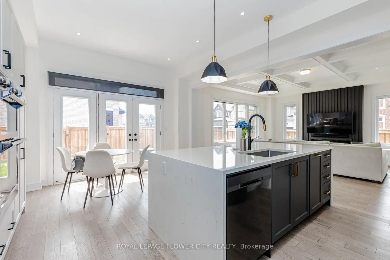 Additional image 8 of 1367 Lawson Street
