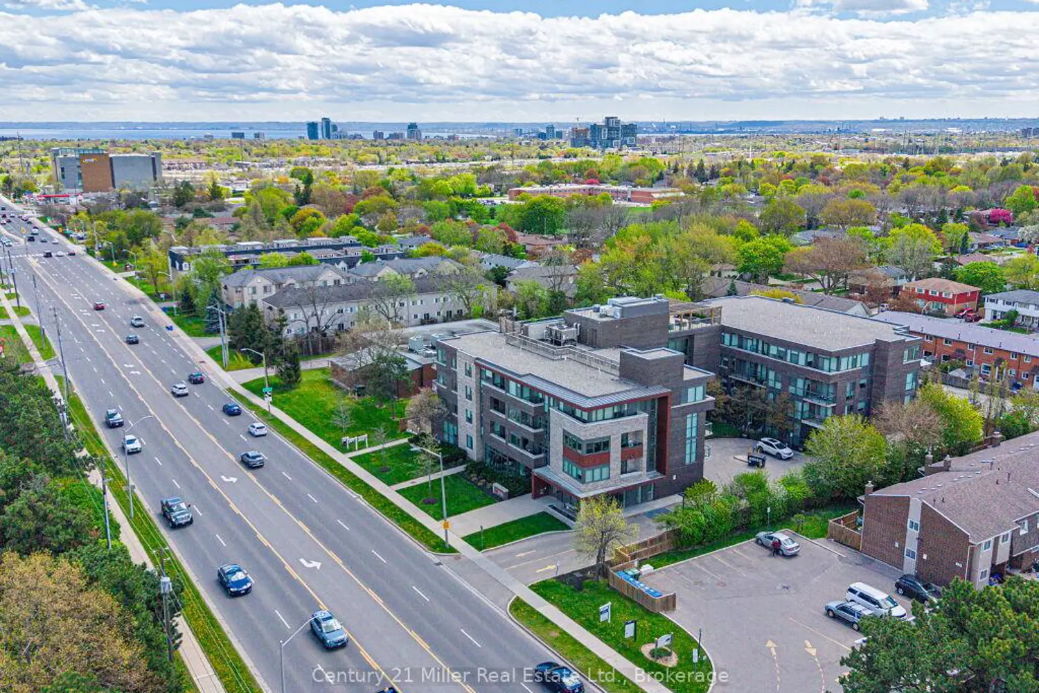 Additional image 15 of 1284 Guelph Line 305