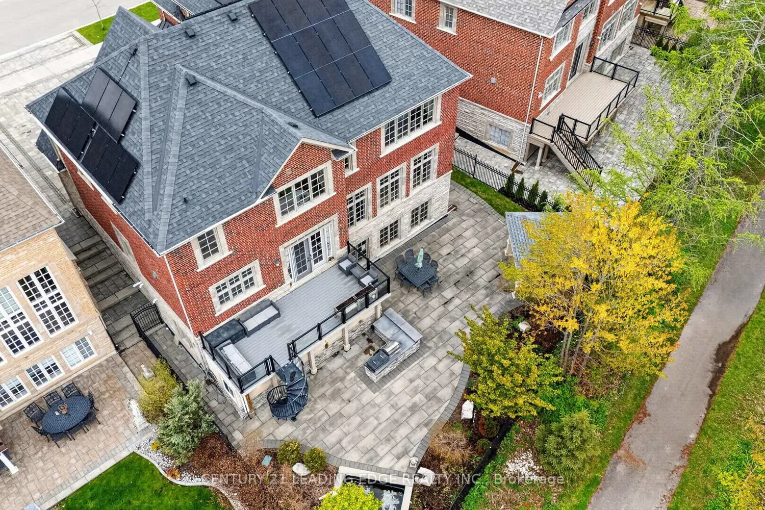 Additional image 2 of 33 Stollery Pond Crescent