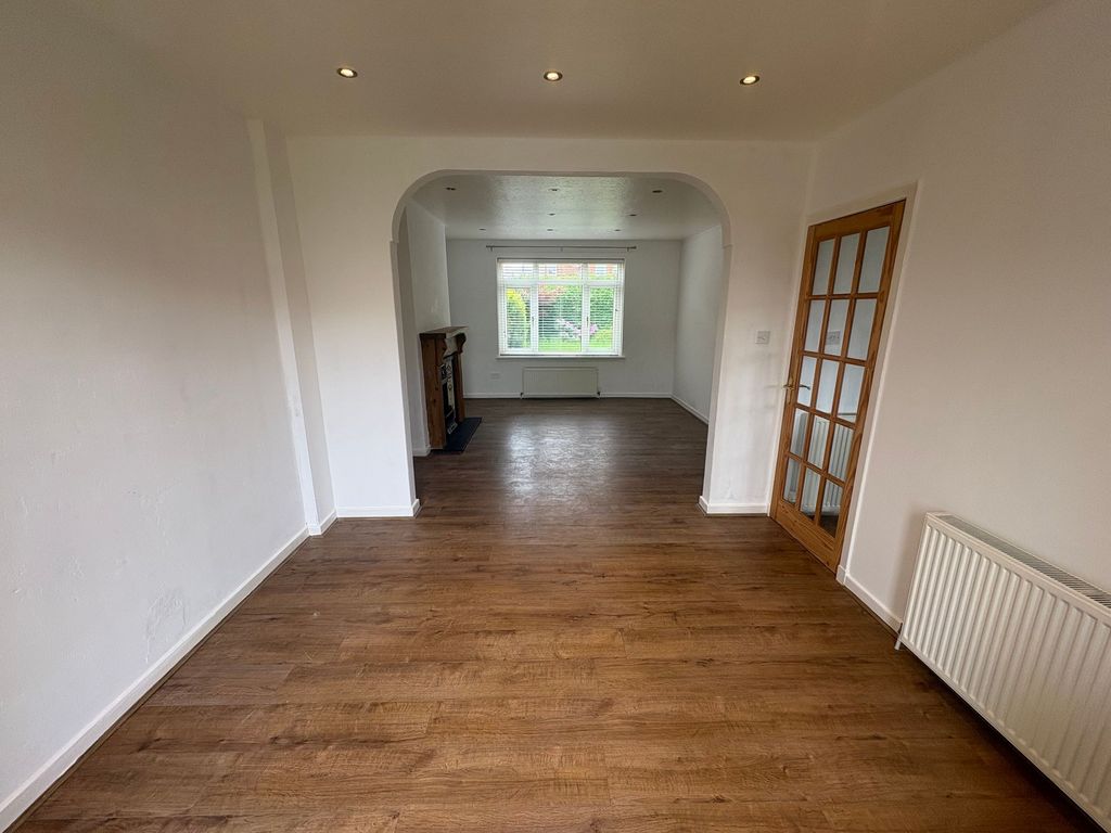 Additional image 3 of 3 bed semi-detached house to rentPaisley Road, Renfrew PA4