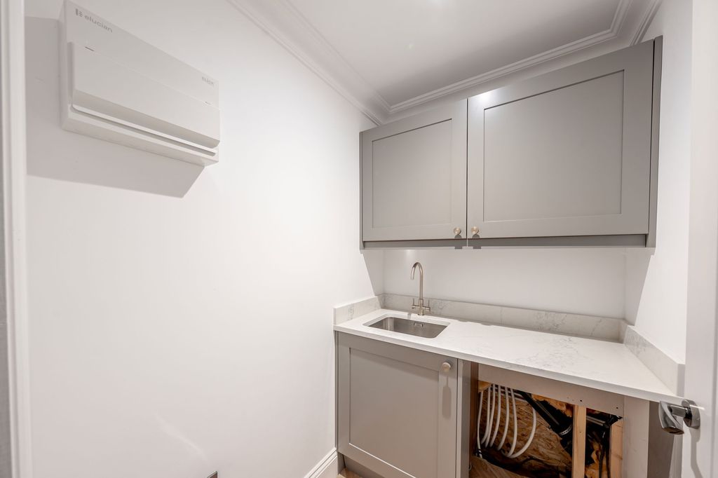 Additional image 16 of 2 bed flat to rentWayside Crescent, Harrogate HG2