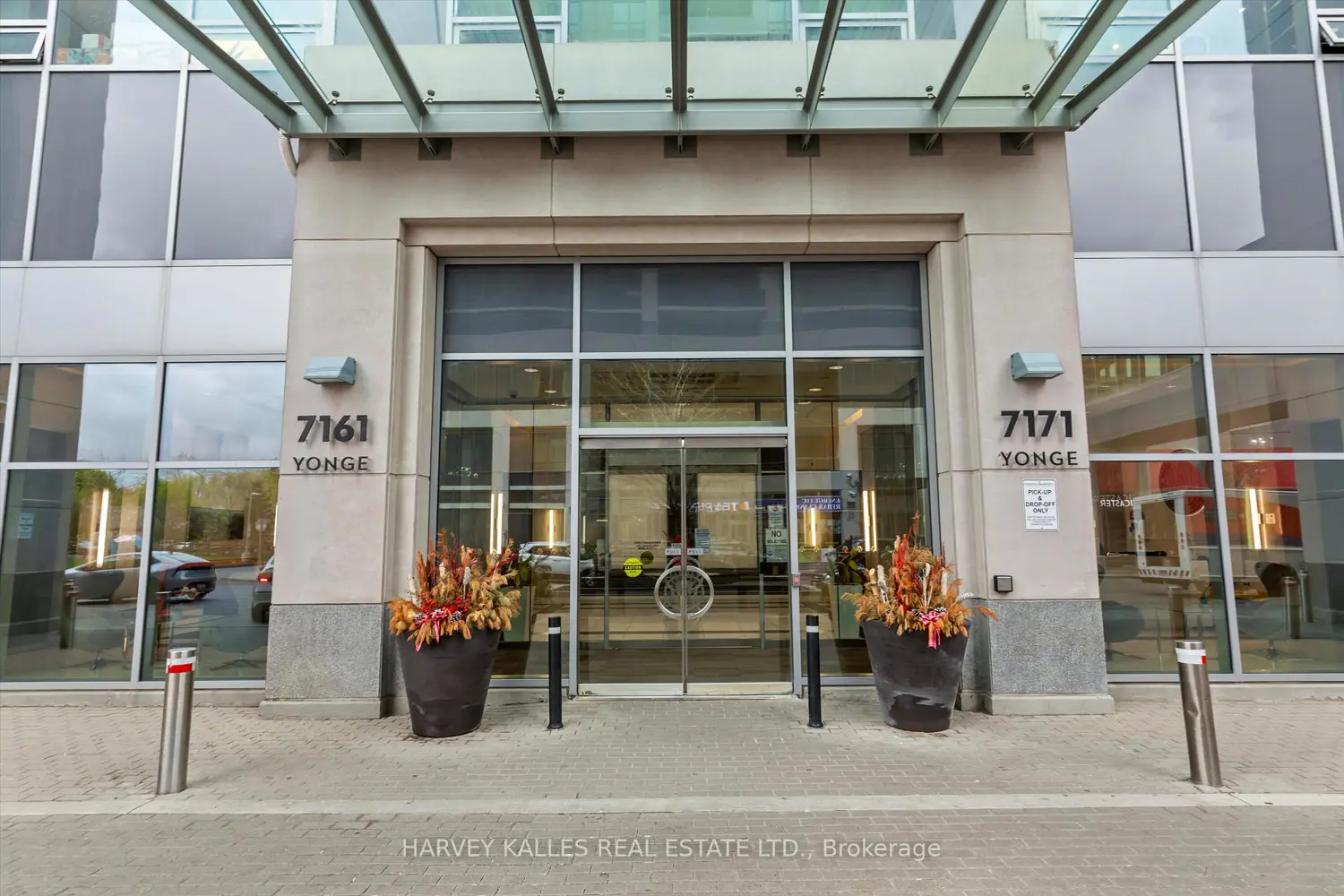 Additional image 18 of 7171 Yonge Street 709