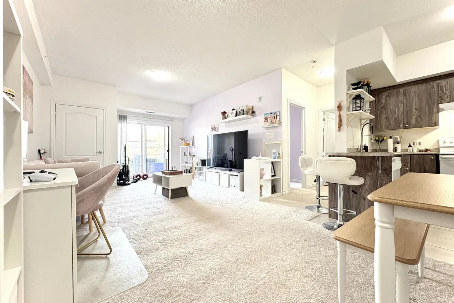Additional image 5 of 720 Yonge Street 109