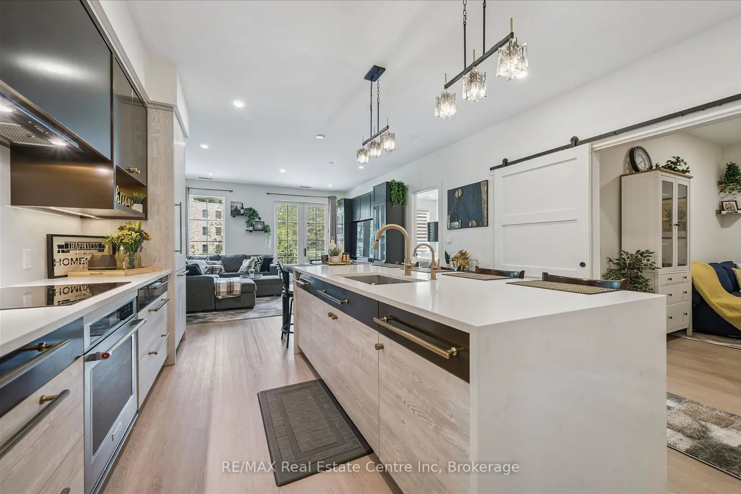 Additional image 6 of 6523 Wellington Road 7 29