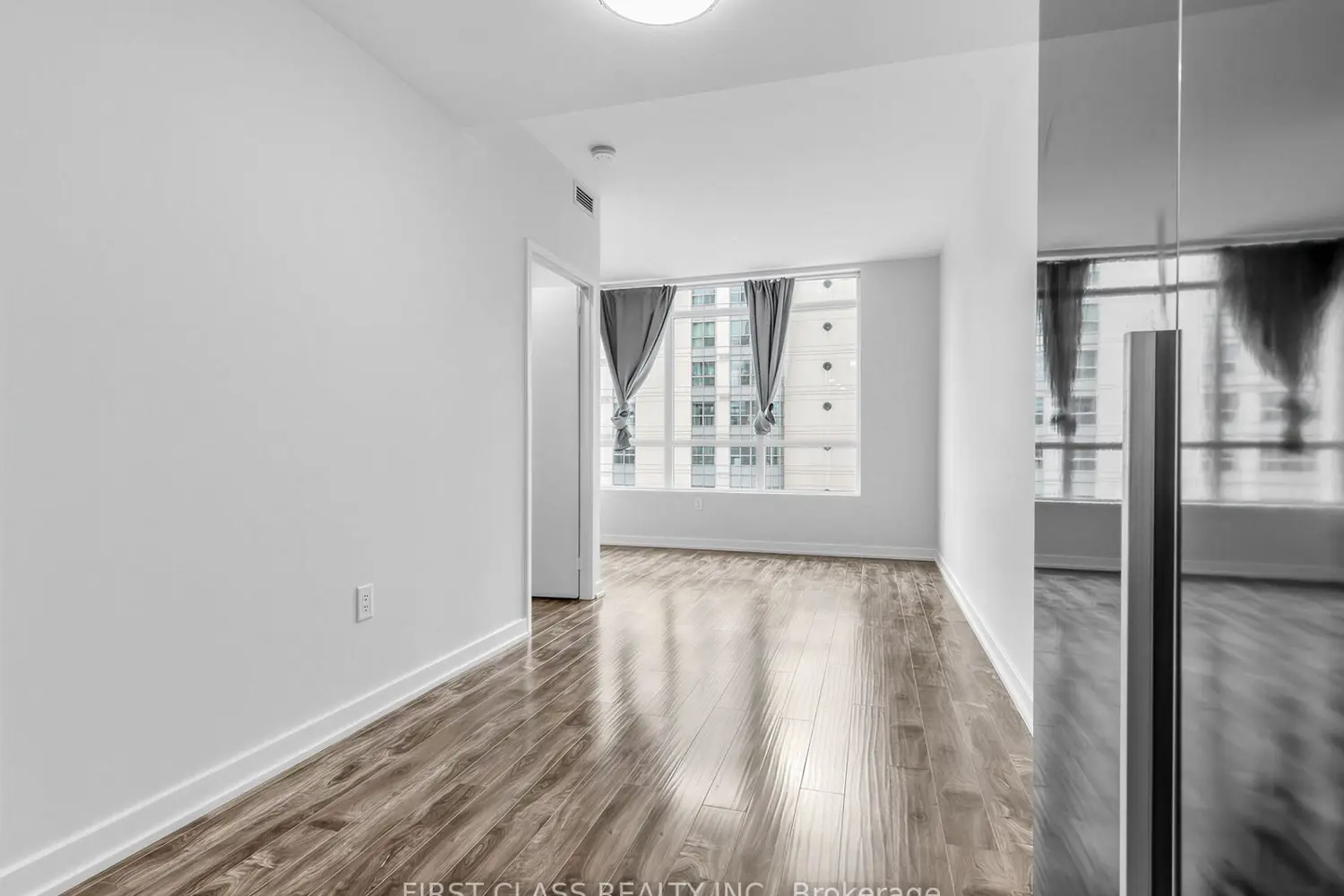 Additional image 6 of 38 Dan Leckie Way 715