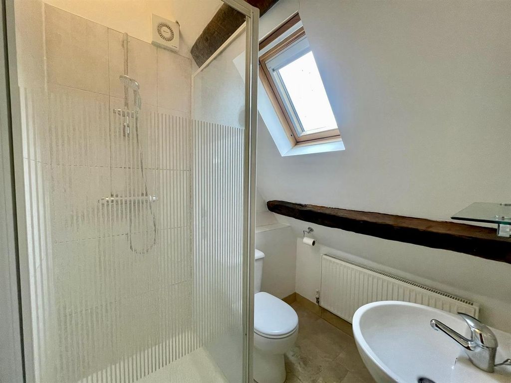 Additional image 9 of 2 bed flat to rentMarket Place, Coleford GL16