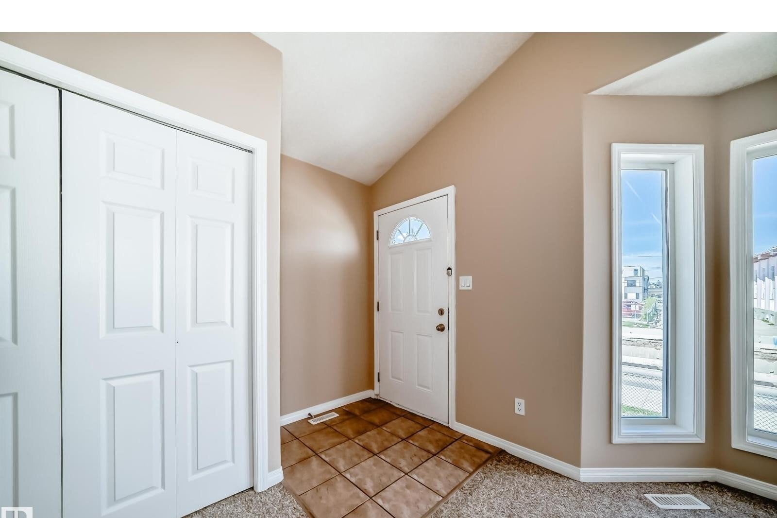 Additional image 8 of 9825 156 Street NW, Edmonton, AB, T5P2P2