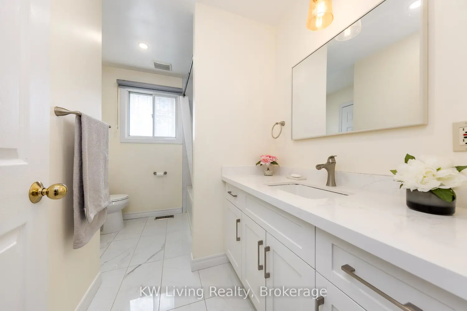 Additional image 6 of 833 Fairbairn Street