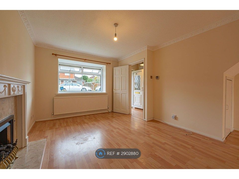 Additional image 5 of 3 bed semi-detached house to rentCwm-Dylan Close, Newport NP10