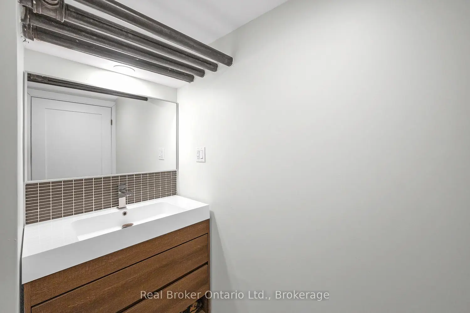 Additional image 13 of 77 Proctor Boulevard
