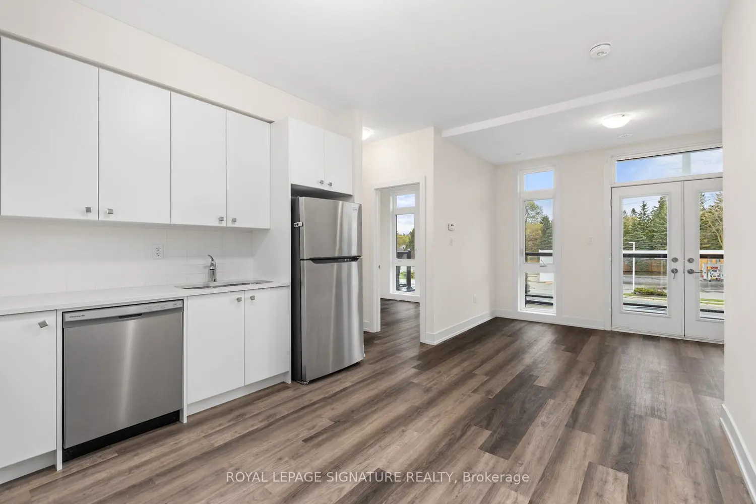 Additional image 3 of 12860 Yonge Street 9