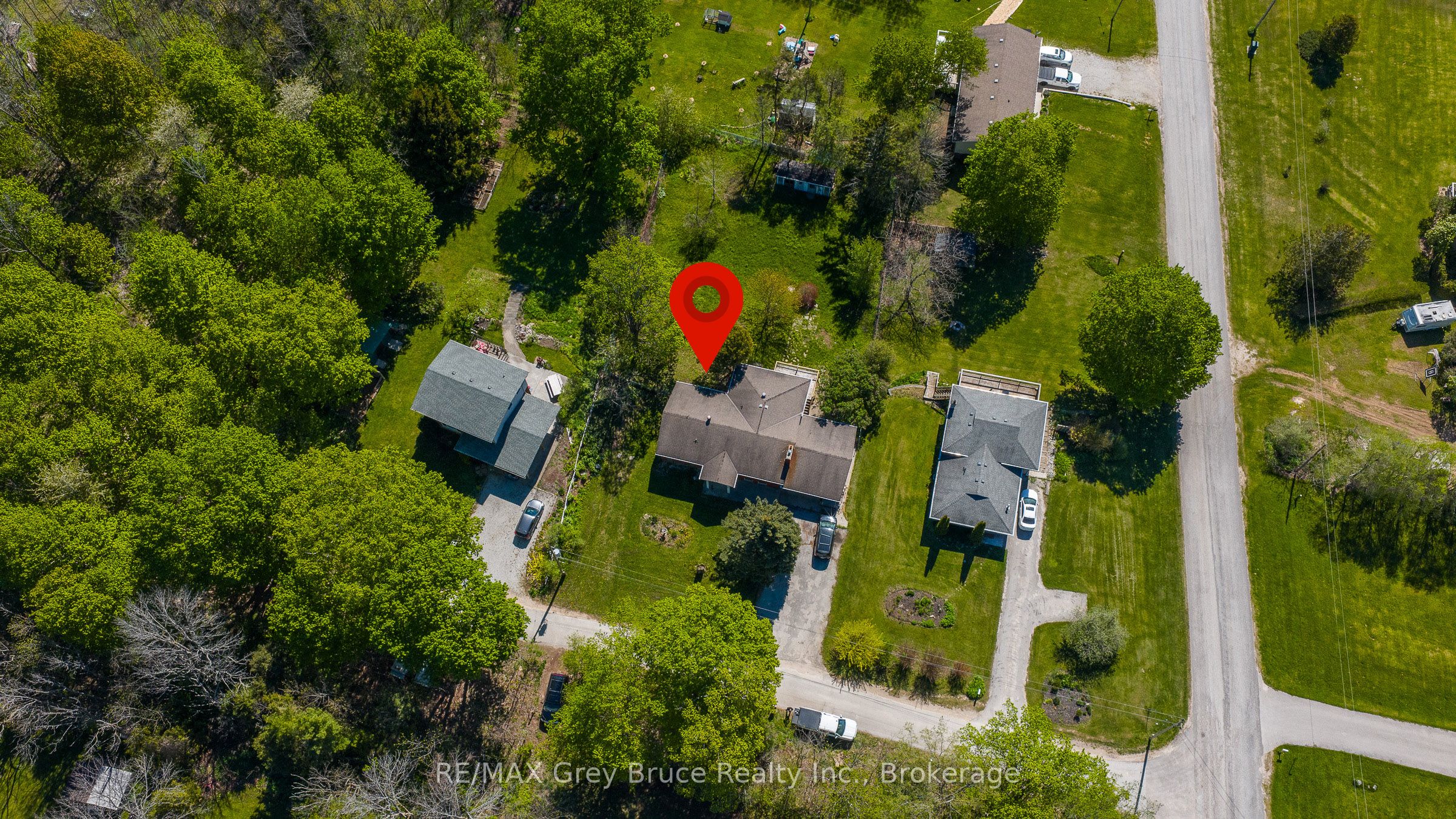 Additional image 4 of 105 Maple Grove Lane, Georgian Bluffs, ON, N4K 0G2