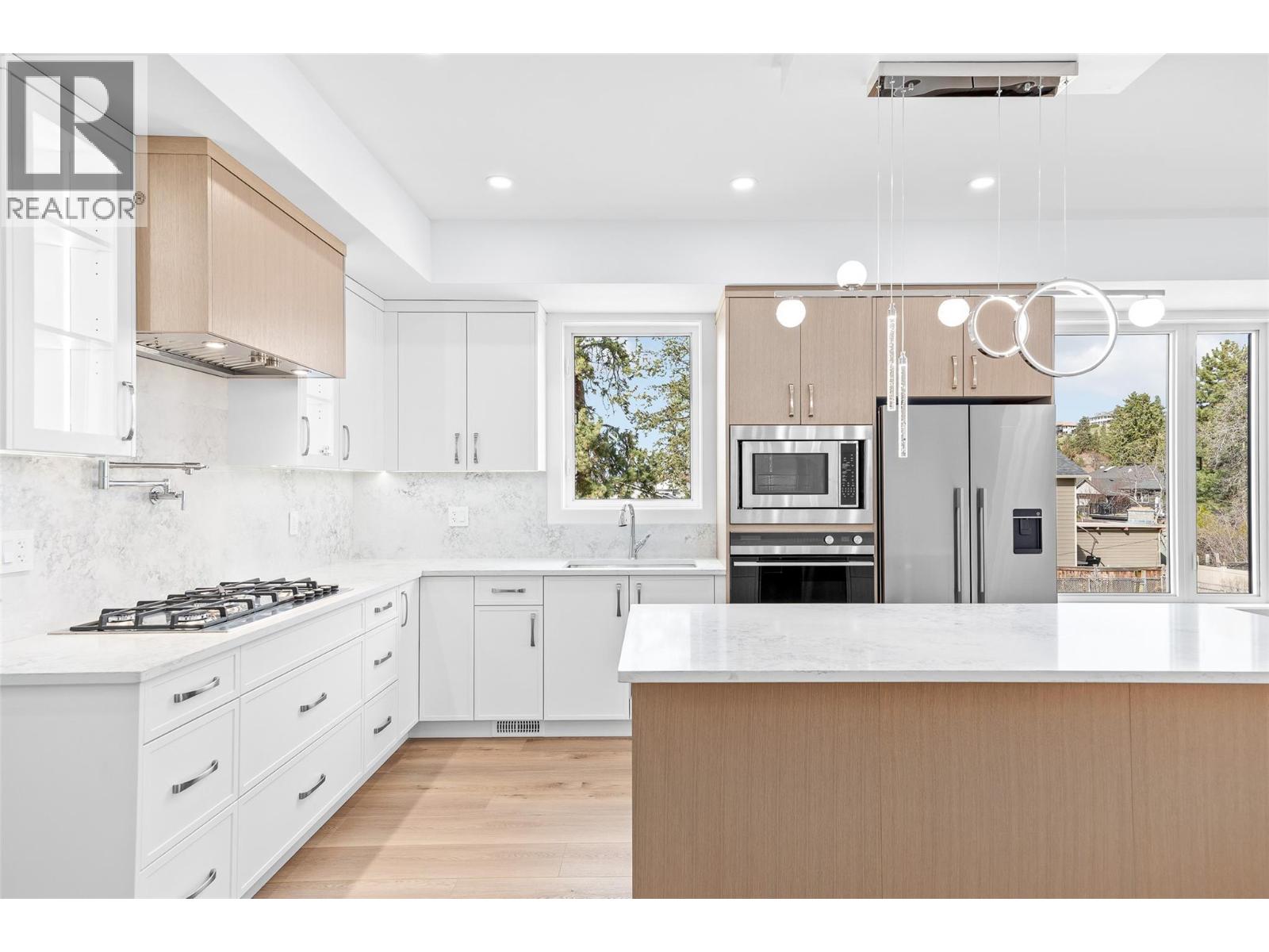 Additional image 4 of 4563 Gordon Drive, Kelowna, BC, V1W1T3