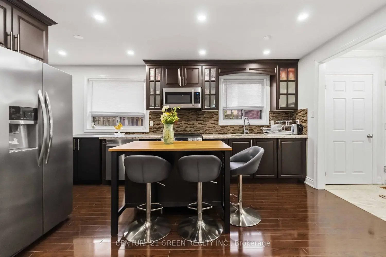 Additional image 11 of 74 Davenport Crescent