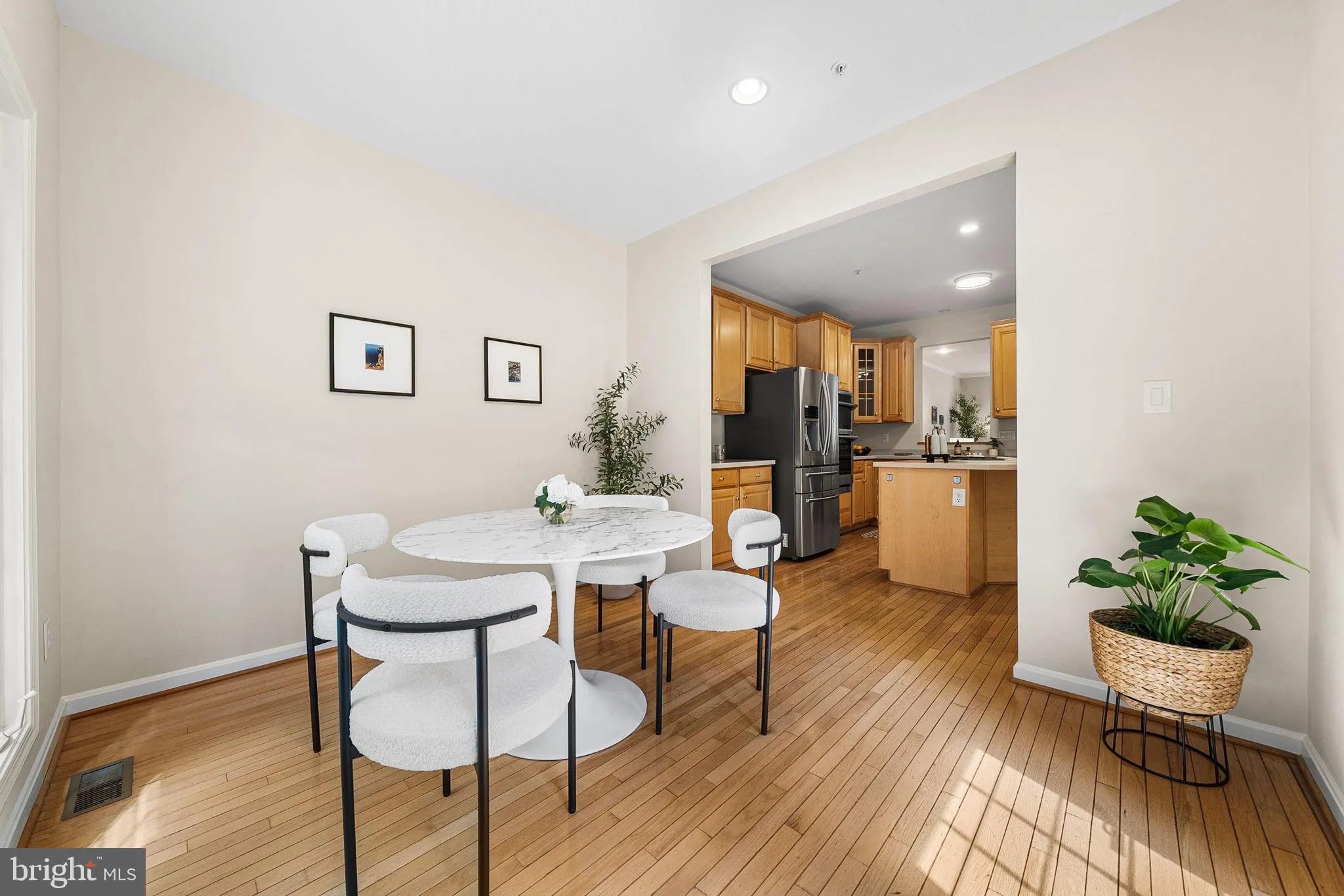 Additional image 94 of 135 Wootton Oaks Court, Rockville, MD 20852