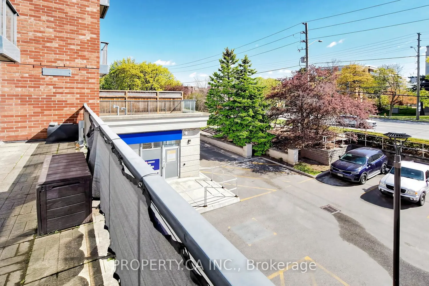 Additional image 17 of 7398 Yonge Street 107