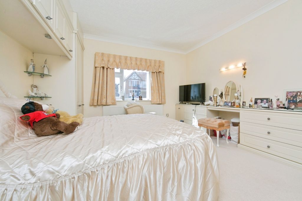 Additional image 13 of 2 bed flat for saleEverard Road, Rhos On Sea, Colwyn Bay, Conwy LL28