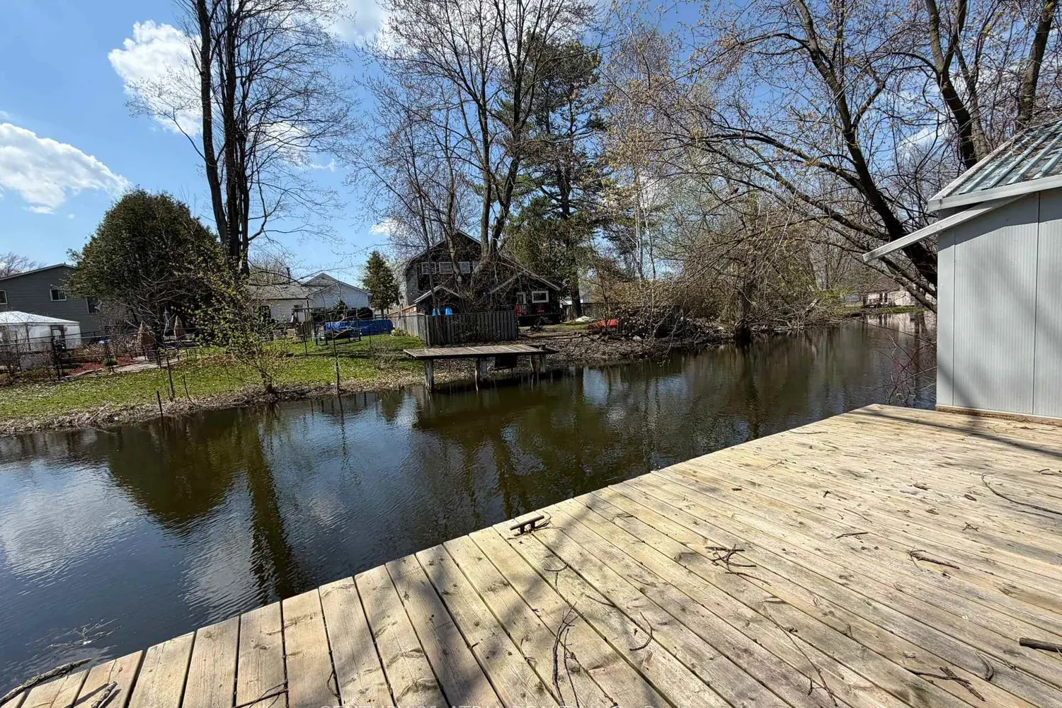 27 Waterbend Drive photo 2