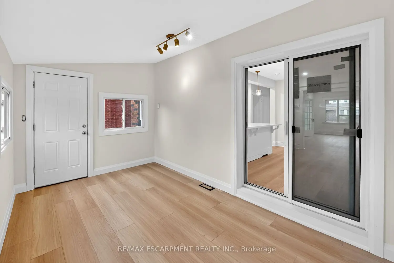 Additional image 16 of 101 Houghton Avenue