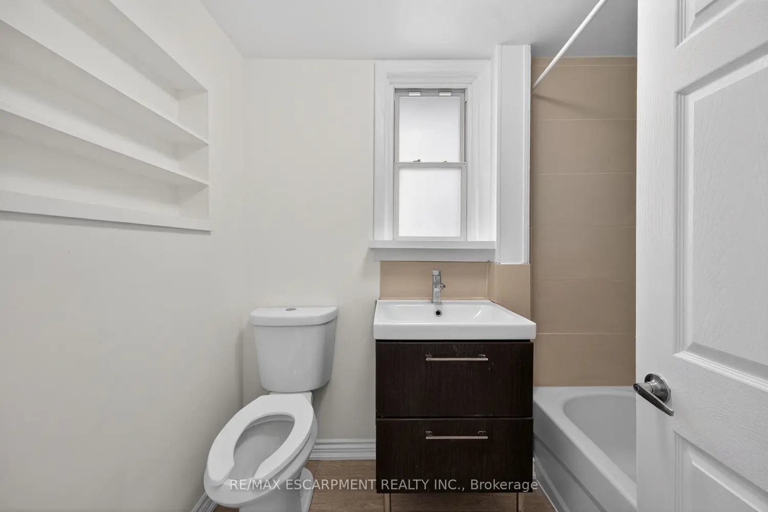 Additional image 6 of 584 Waterloo Street
