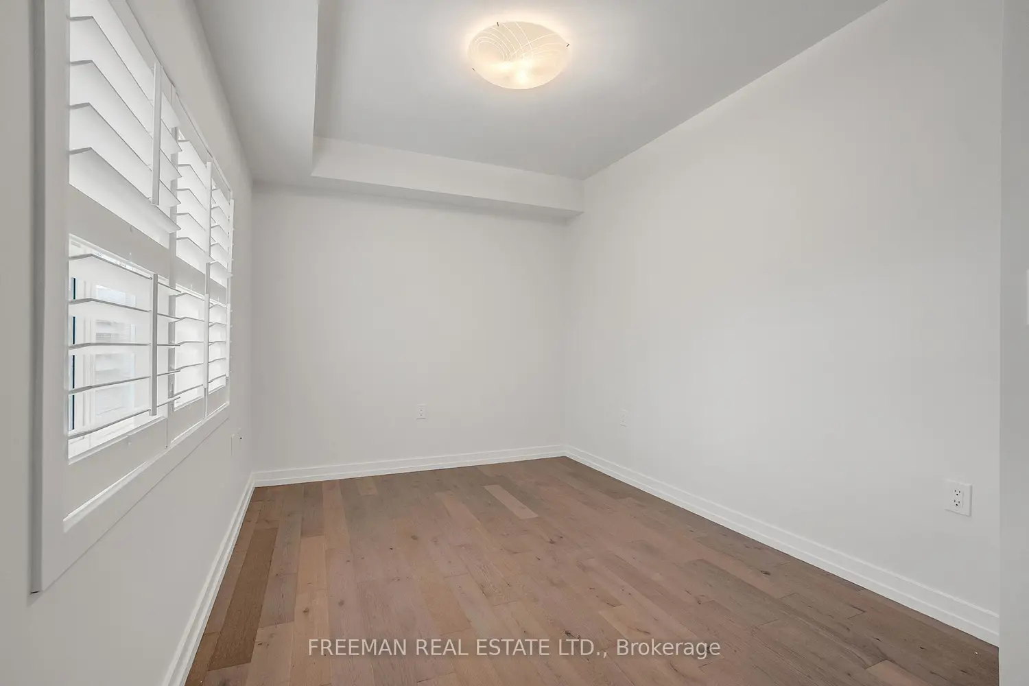12 Arlington Avenue photo 4