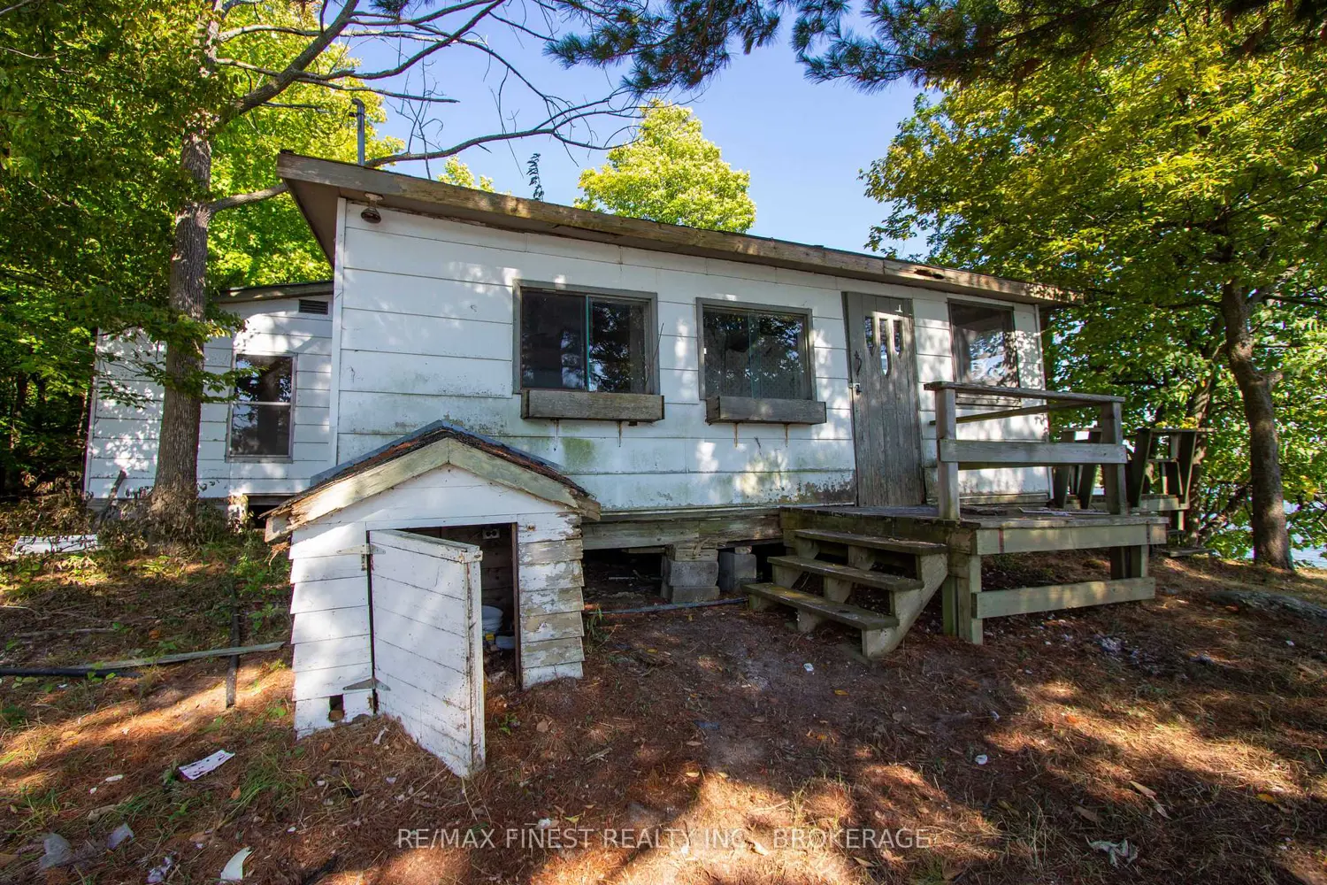 Additional image 16 of 4049 Hiawatha Lane