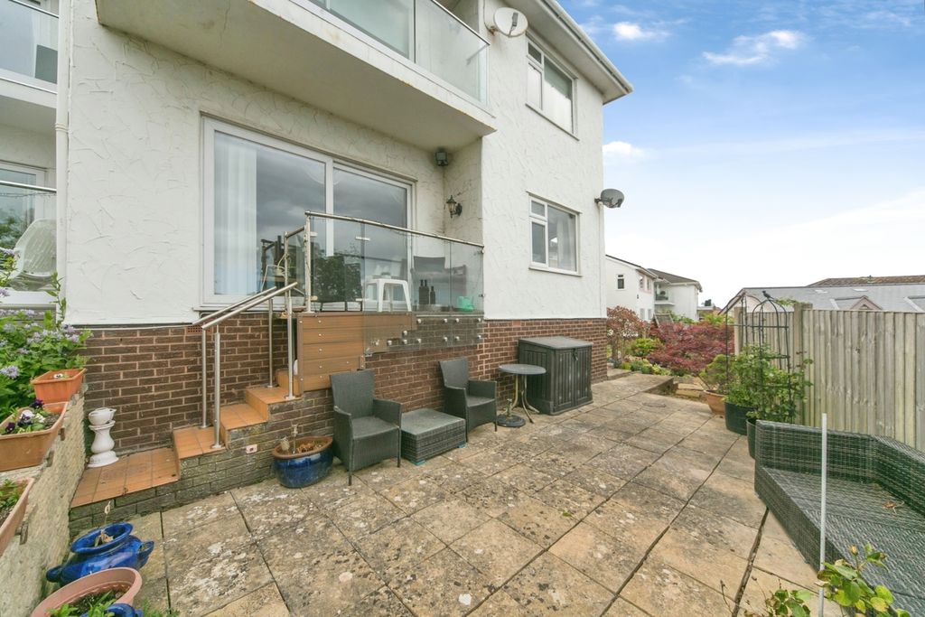 Additional image 17 of 2 bed flat for saleEverard Road, Rhos On Sea, Colwyn Bay, Conwy LL28