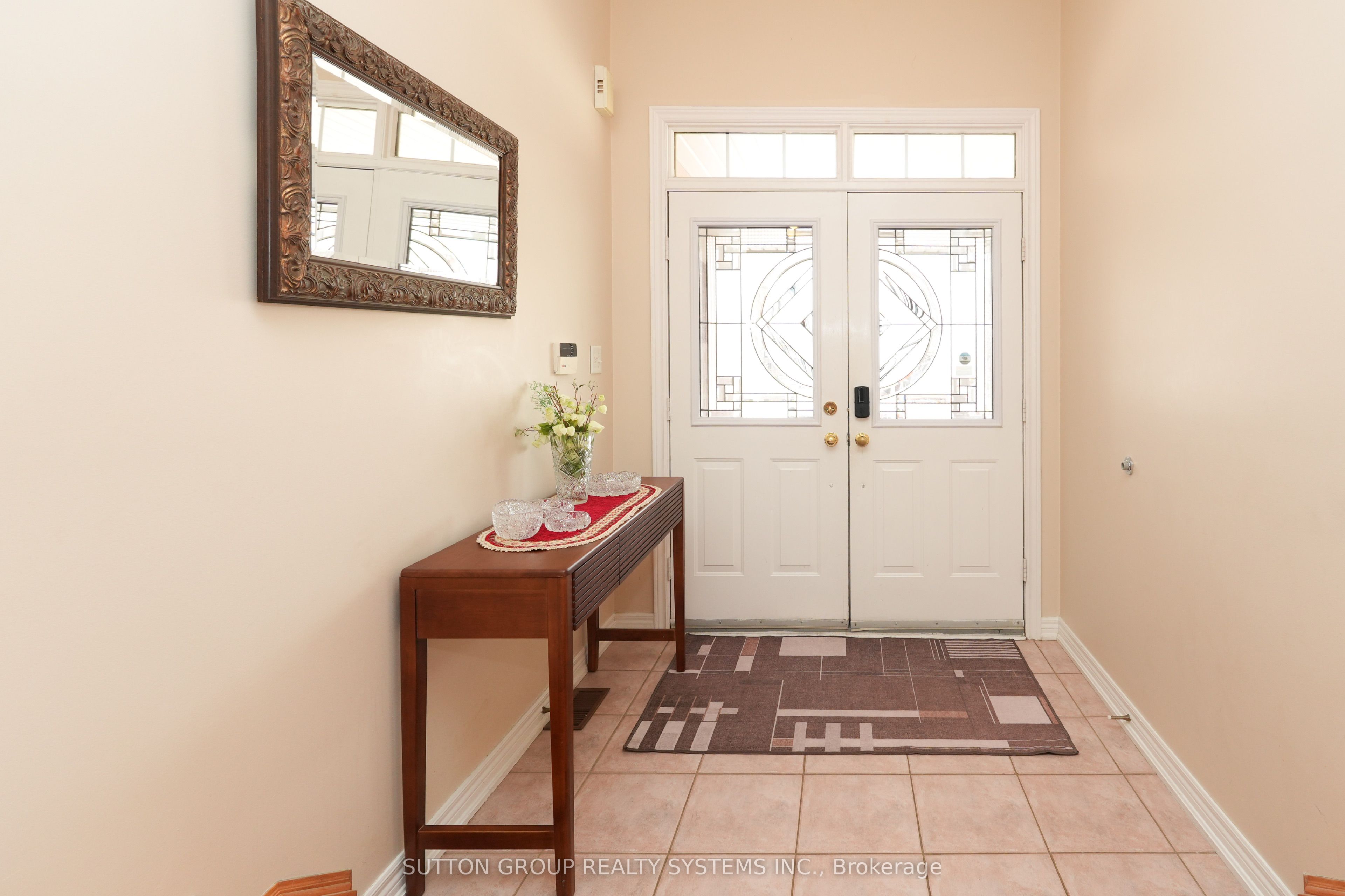 Additional image 3 of 1382 Avon Drive, Mississauga, ON, L5N 7Z3