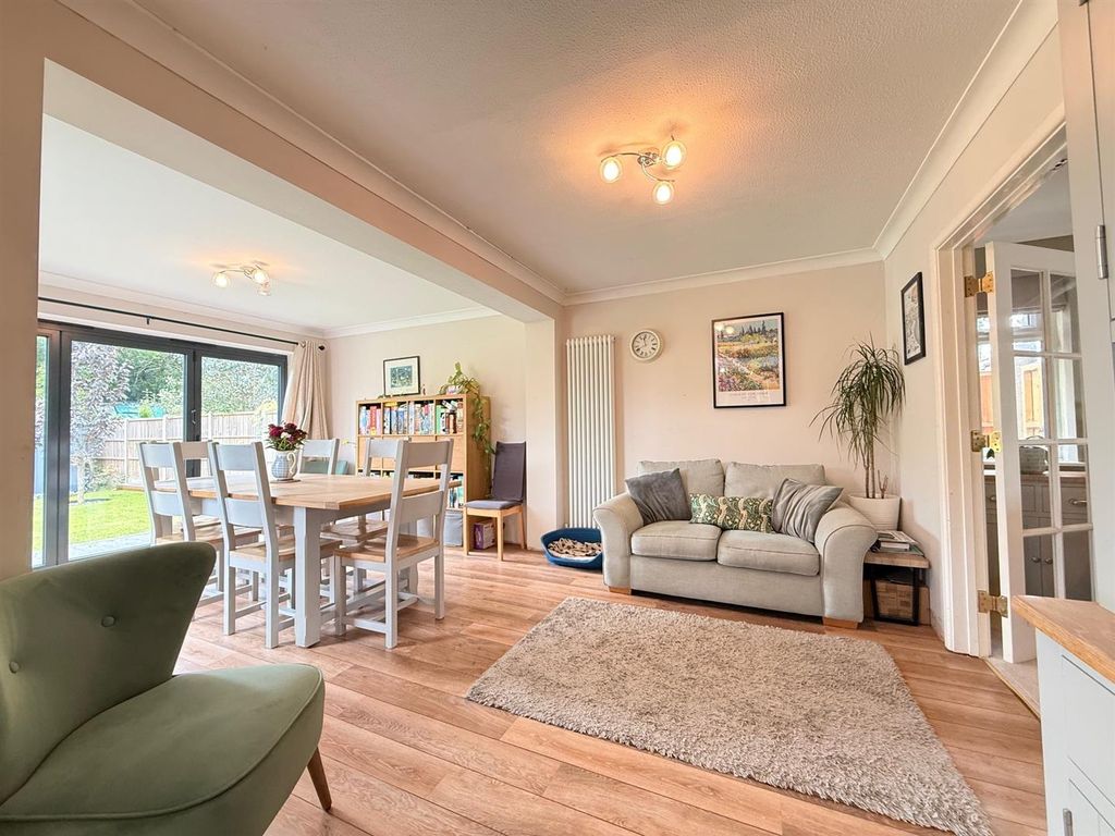 Additional image 8 of 5 bed detached house to rentTeme Avenue, Malvern WR14