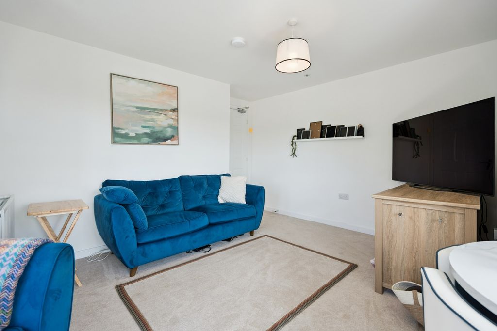 Additional image 5 of 2 bed flat to rentDrummonds Crescent, Stirling, Stirlingshire FK7