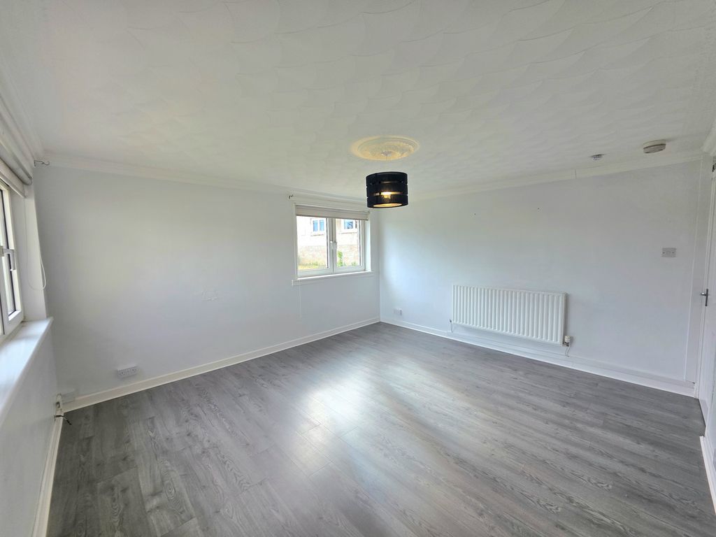 3 bed flat to rentDrumclair Place, Airdrie ML6