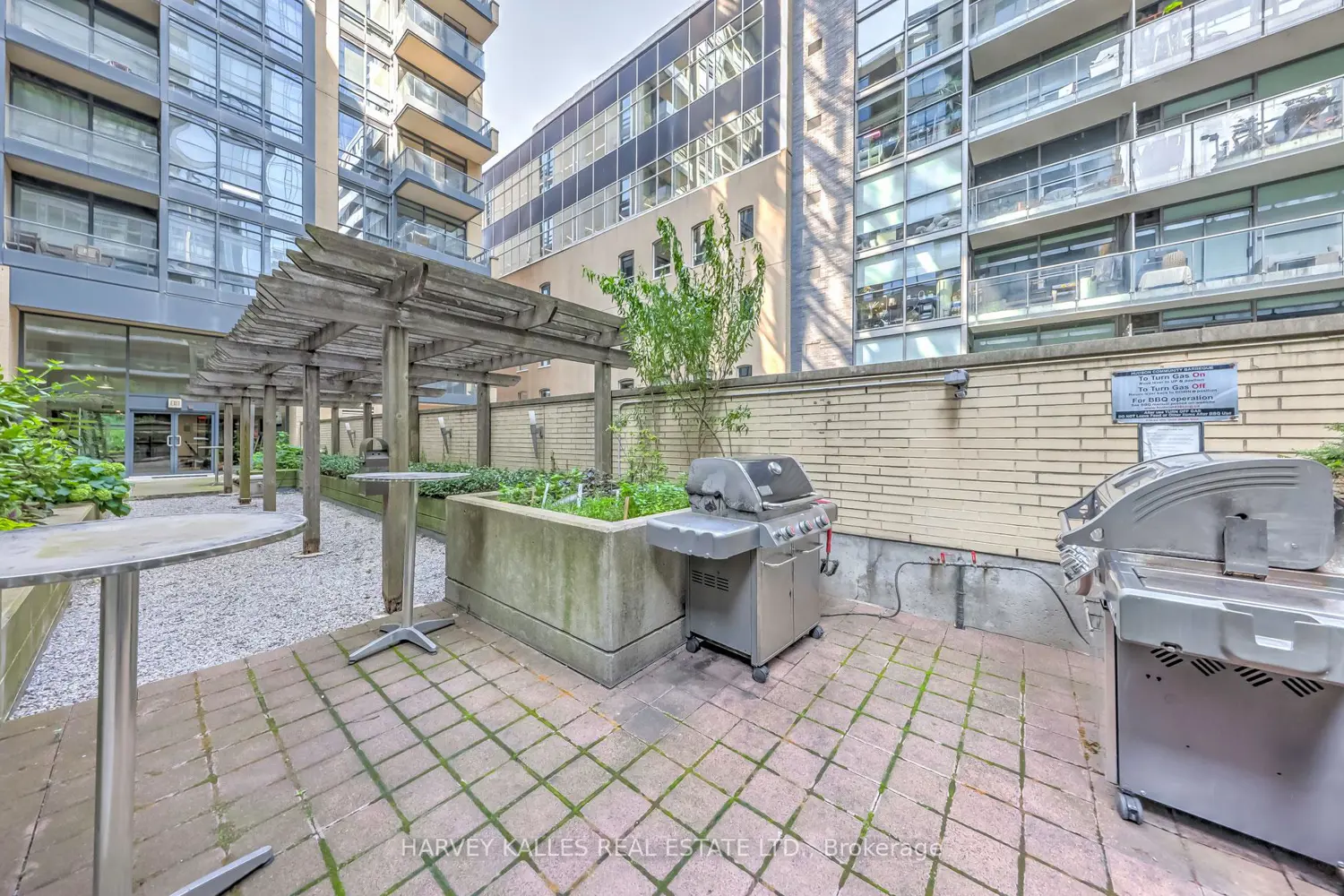 Additional image 16 of 438 King Street 914