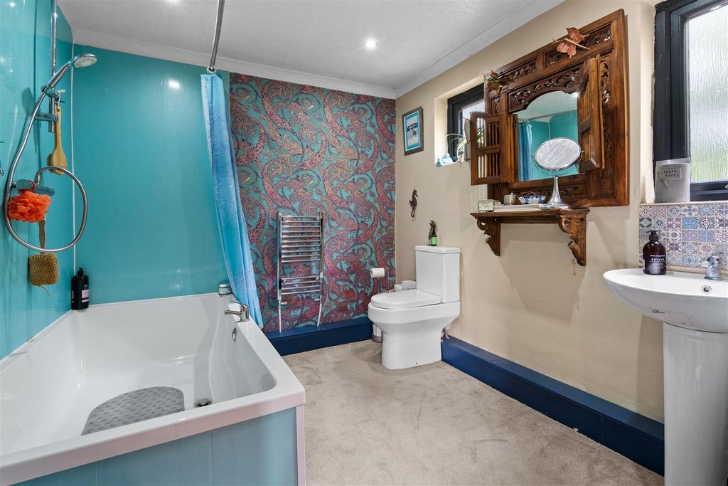 Additional image 19 of 4 bed detached house for saleManor Road, Hartlepool TS26