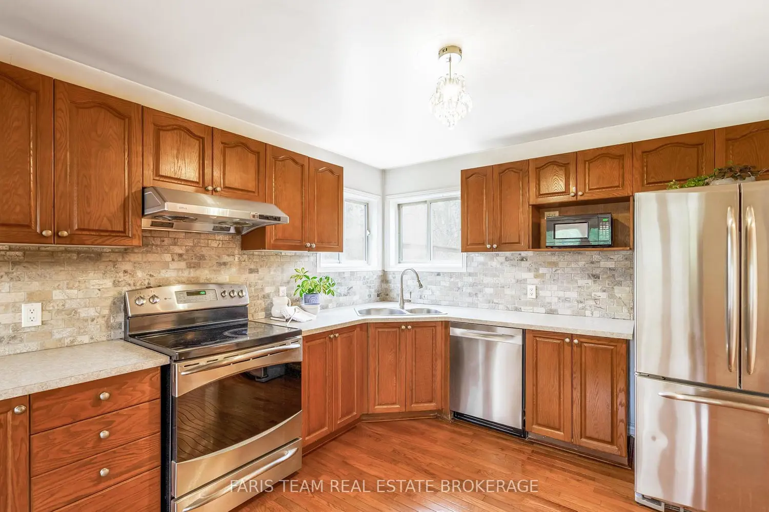 Additional image 6 of 2720 Ireton Street